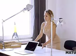 Damn! Mature Blonde Rammed by Random Laptop Fixer!