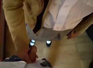 辣拉丁18+女学生放学被教授大屌塞满最后一次