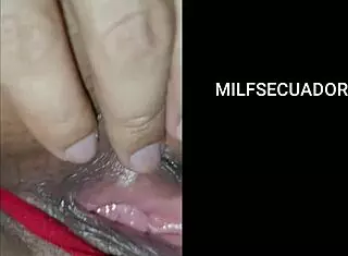 i cant believe the separacion between aleja and zamira culona, their big asses are so huge and taboo