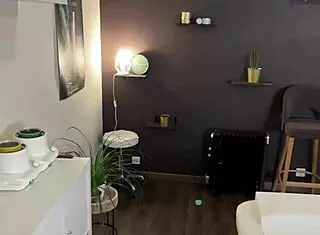 Hot Masseuse Gives Client Best Blowjob In 3D Hentai