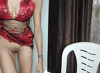 Soniya Bhabhi Fucking With Husband In Day Time Deepthroat And Big Cock