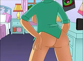 Steve Fucks Meg and Lois in Hentai Cartoon Action!