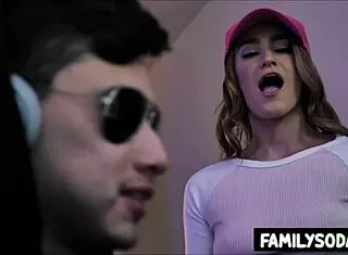 Gamer Stepbro Creampies Stepsis In POV