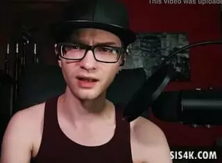 Gabbie Carter With Big Natural Tits And Tattoos Masturbates To Stepbrother On Webcam