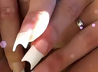 look at this brunette getting double penetrated in the garden