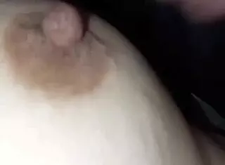 天然巨乳美女美妙口交服务