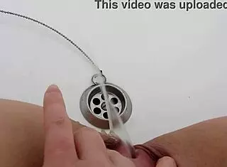 Watch this milf pissing in bath, close-up fetish compilation!