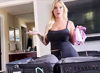 Kali Roses Shares Bed With Alex Adams