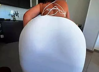 mami mommy craves bbc!