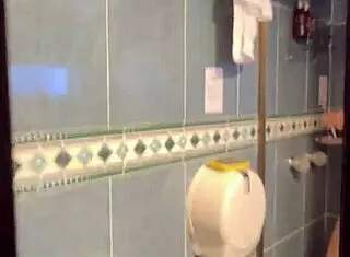 don't wanna be alone on valentine's, join me!