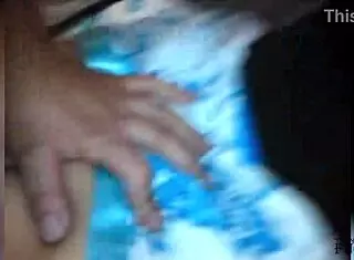 Complaciendo a un Fan de Xvideos la Invité a Ver una Película y Me la Cogí por el Culo Toda la Noche