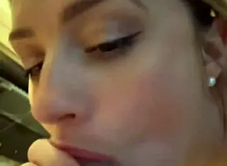 amateur deep throat and fast fuck with tinder date in hotel room