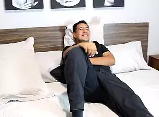 Dana Barzagli teaches me how to do it part 1.