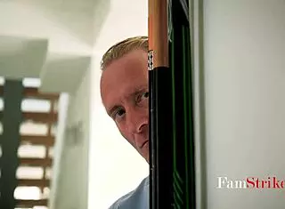 Jewels Jade MILF searches for big cock to achieve real orgasm with tits