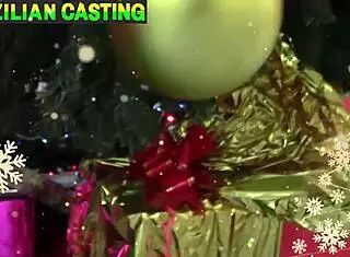 latina spreads legs for wet pussy and anal pleasure