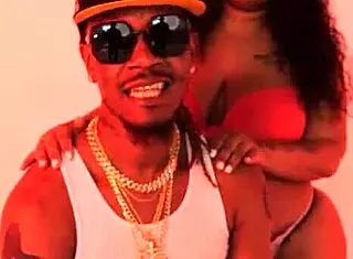 She's Sucking Dick Like a Popsicle! So Nasty!