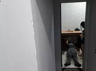 Wife cheats on husband with plumber in dirty talk and fucking