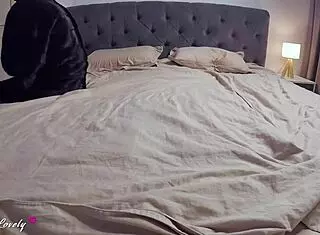 guy fucks whore in hotel without condom 😏
