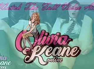 两个英国18+美女制服自慰竞赛超感性