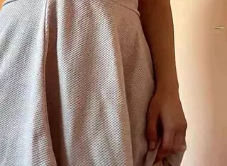 Sweet girl masturbating - maiskii