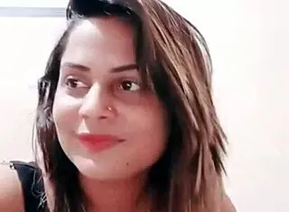 Watch this Indian babe shake her big tits?