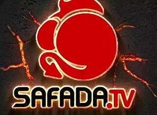 Kiara's First Hotel Footjob with Capoeira