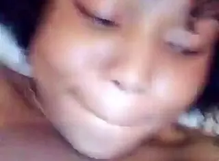 Solo masturbation session in explicit detail