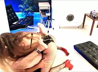 Little slave takes it up the ass 😈