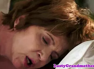 Hairy European granny gets her pussy licked in closeup doggystyle