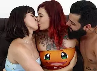 I destoryed otaku redhead's ass in threesome