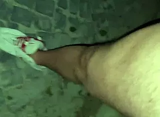 Amore e perversione with public cumshot outside ex's house. Wild taboo flashing!