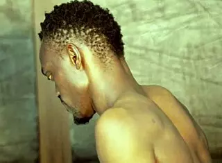 闺蜜传教士舔逼后猛骑大屌