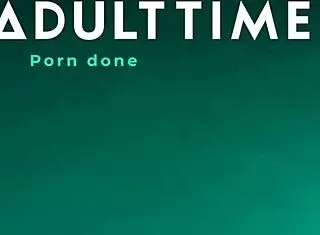 sexy tutor brett rossi helps her student cadence lux to learn anatomy naked 😏