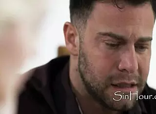 邂逅未来小姨子Skye Blue