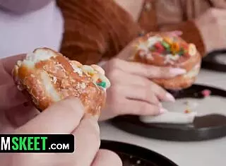 Teen Girls Let Stepbrothers Lick And Fuck Their Tight Pink Pussies In Group Cunilingus And Cum Swapping Session