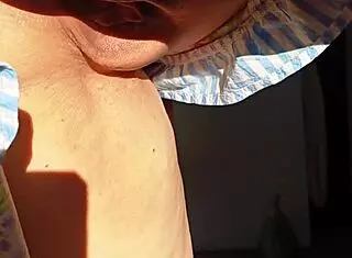 Watch this mature wife spreading for her lover!