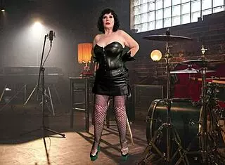 Granny Hardrock Is a Spectacular Cocksucker in Homemade Video 😍