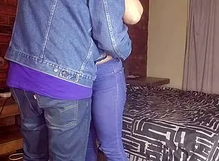 哇刚操最骚脱衣舞娘内射完美屄！