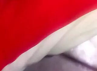 enpeada latina MILF wants AUMENTO for SEXO ORAL in doggystyle