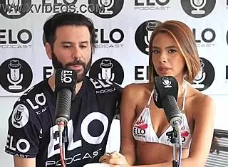 La Hermosa Modelo Aisha Cuenta Como Le Gusta Follar