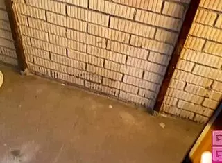 Gerageyn Smoking Girl Gives Fast Blowjob on Public Balcony!