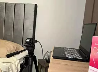 Angel Cruz and Andrea Castro Show Big Boobs in Stream